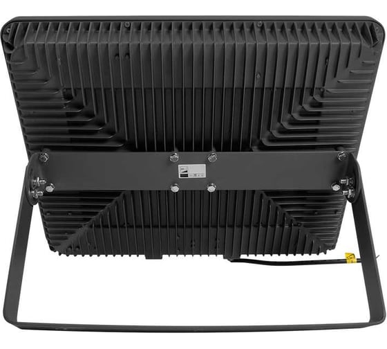 Светодиодный прожектор Jazzway PFL-S 400Вт 6500К IP65 60град. плоский корпус с клапаном с линзовым модулем закаленное матовое стекло 5001893A