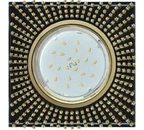 Светильник Ecola Gx53 h4 5352 glass квадрат с прозр.стразами (оправа золото)/фон черный./центр.часть золото 40x123x123 (к+) FP53SGECB