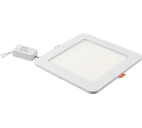 Светодиодный встраиваемый светильник General Lighting Systems квадрат 18W 223*223 413500