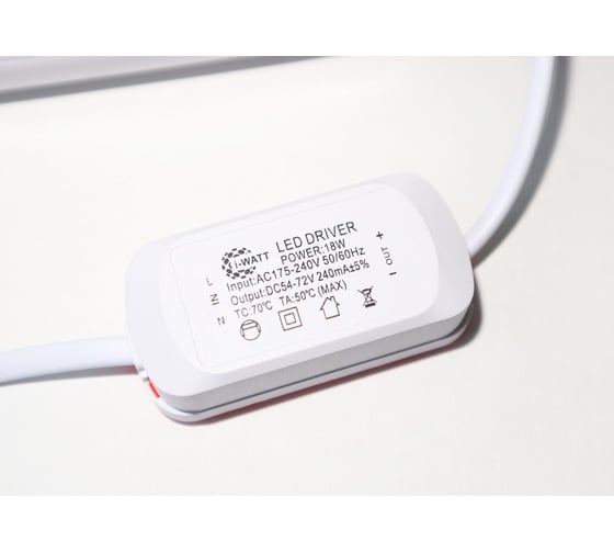 Светильник накладной I-WATT LED 18Вт 6400К 1800Лм 175-240V i-16109