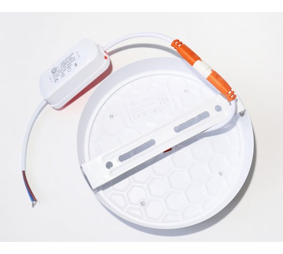 Светильник накладной I-WATT LED 18Вт 6400К 1800Лм 175-240V i-16105