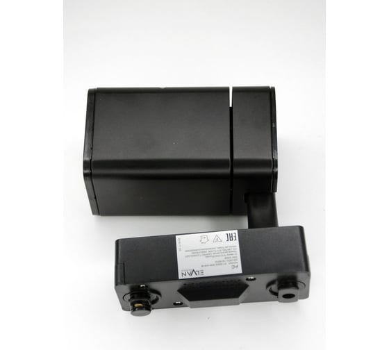 Светодиодный трековый светильник Elvan 005SQ-20W-4000K-Bk черный ST-05SQ-20W-NH-Bl