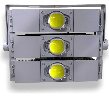 Светильник светодиодный промышленный KRASO 140Вт, 6000К, 19600Лм, на лире PR(COB)-140