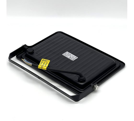 Светодиодный прожектор truEnergy IP65 70W 6500K 5600Lm 247x188x33 мм черный алюминий 13071