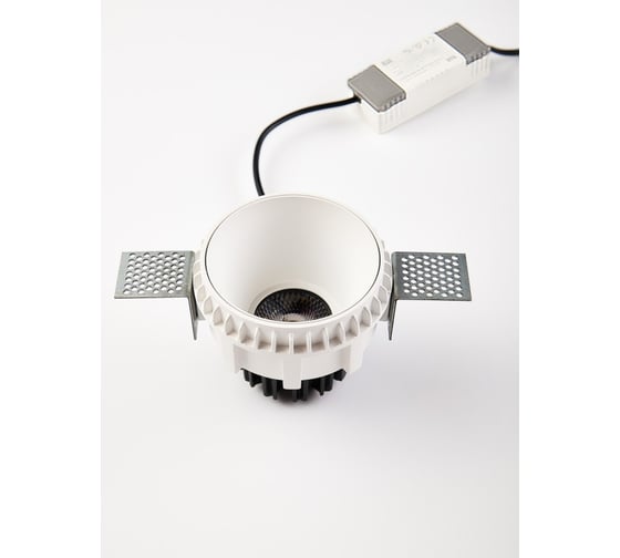 Встраиваемый светодиодный светильник Italline IT08-8021 white 4000K