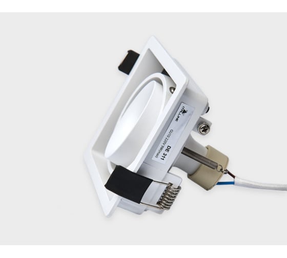 Встраиваемый светильник Italline DE-311 white
