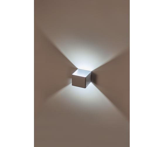 Уличный настенный светильник IMEX GEOMETRY IL.0014.0003 WH