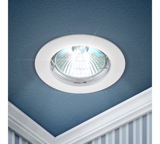 Светильник ЭРА KL1 WH /1 литой простой MR16,12V, 50W белый Б0048968
