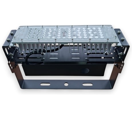 Светильник светодиодный промышленный KRASO 50Вт, 5000К, IP67 8000Лм, (315x140x75mm)на лире PR-(V)50