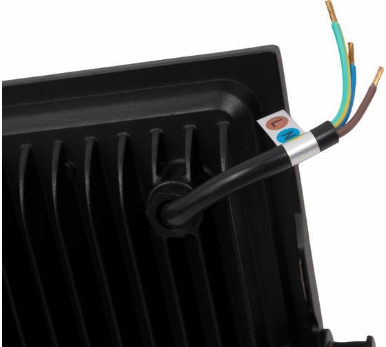 Светодиодный прожектор IP65 300W 6400K Gigant GLS-300