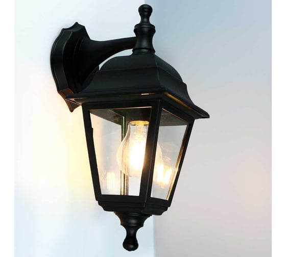 Фасадный светильник General Lighting Systems Пушкинский малый (185*165*225), GWL-E27-M-IP65, патрон Е27, под лампу до 50Вт, направление лампы вниз, корпус пластик + стекло, черный 662498