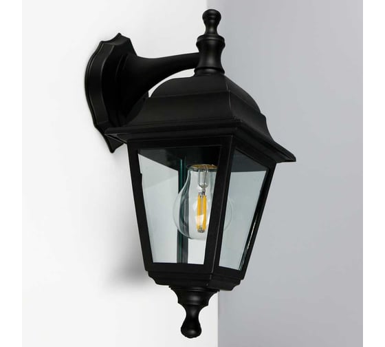 Фасадный светильник General Lighting Systems Пушкинский малый (185*165*225), GWL-E27-M-IP65, патрон Е27, под лампу до 50Вт, направление лампы вниз, корпус пластик + стекло, черный 662498