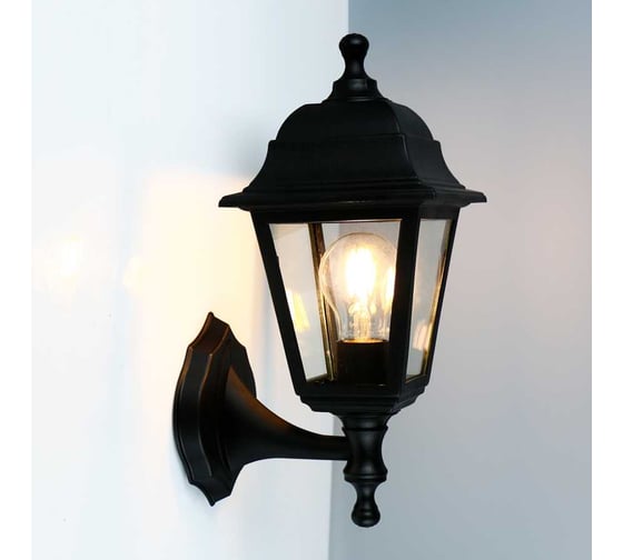 Фасадный светильник General Lighting Systems Пушкинский средний (195*150*345), GWL-E27-M-IP65, патрон Е27, под лампу до 50Вт, направление лампы вверх, корпус пластик + стекло, черный 662445 1