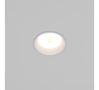 Встраиваемый светильник Maytoni DL055-8W4K-SEN-W