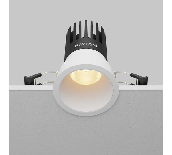 Встраиваемый светильник Maytoni DL118-15W-2.7K-W