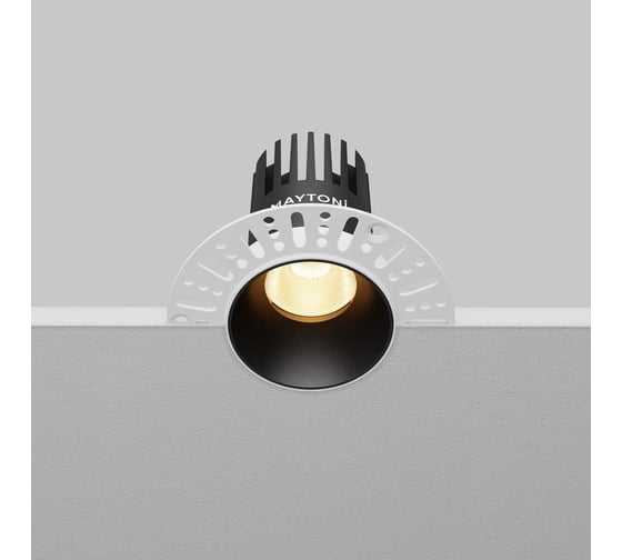 Встраиваемый светильник Maytoni DL119-10W-2.7K-TRS-B