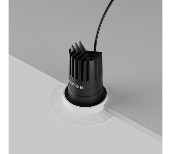 Встраиваемый светильник Maytoni DL119-10W-2.7K-TRS-B