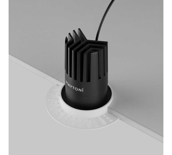 Встраиваемый светильник Maytoni DL121-15W-2.7K-TRS-B