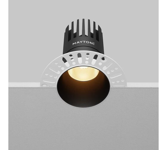 Встраиваемый светильник Maytoni DL122-15W-2.7K-TRS-B