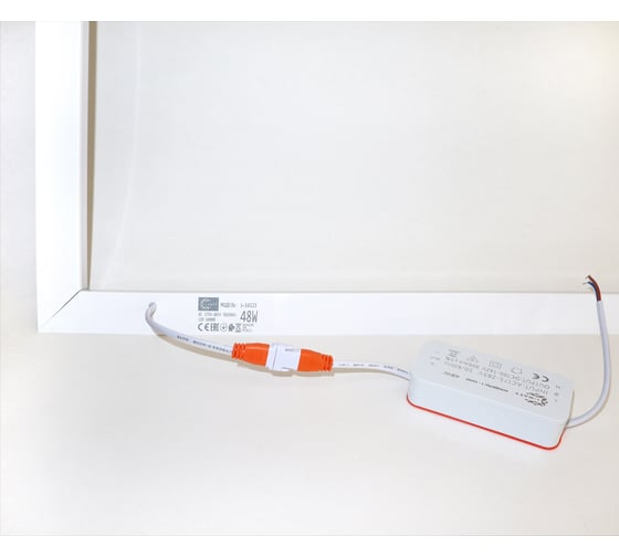 Панель светодиодная I-WATT РАМКА LED 48Вт 6400К 5760Лм IP 20 175-265V i-14121