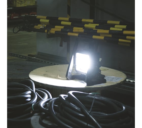 Фонарь Makita DML805 LXT 18В DEADML805