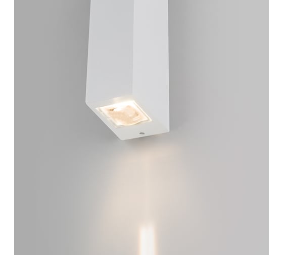 Садово-парковый светильник Elektrostandard 35136 W Blaze LED белый a057049