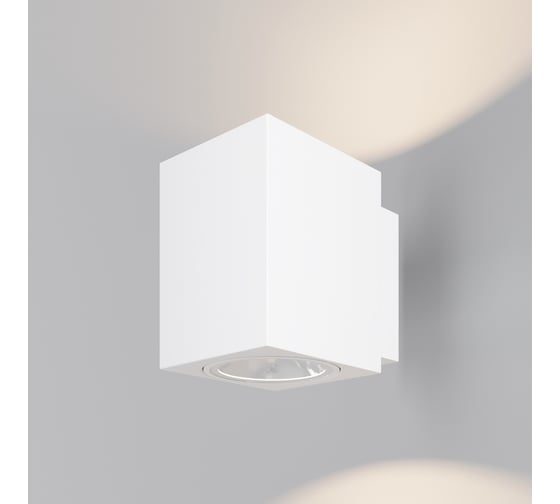 Уличный настенный светильник MAYTONI Outdoor O507WL-L10W3K