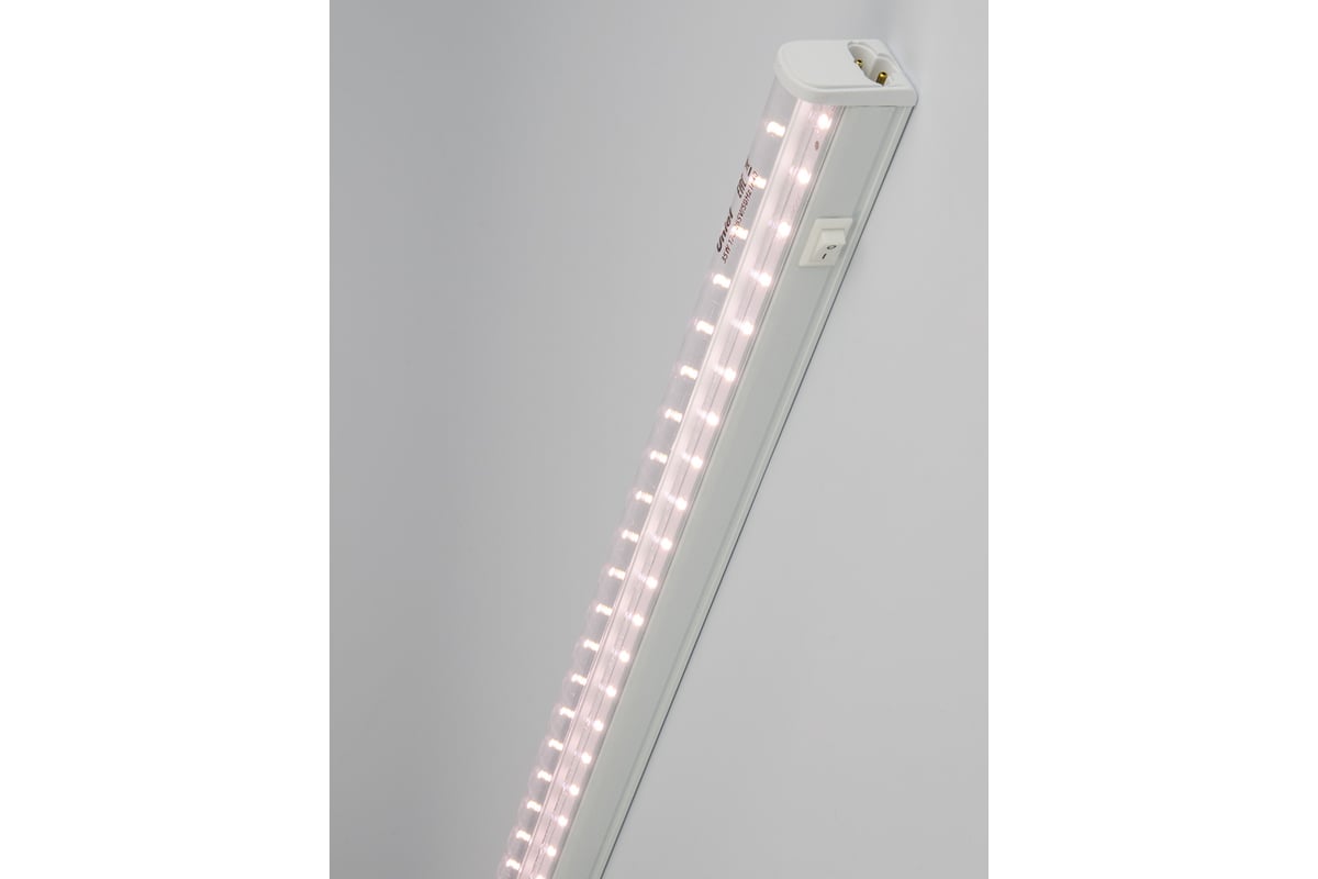 Светодиодный линейный светильник для растений  ULI-P13-35W/SPLE .