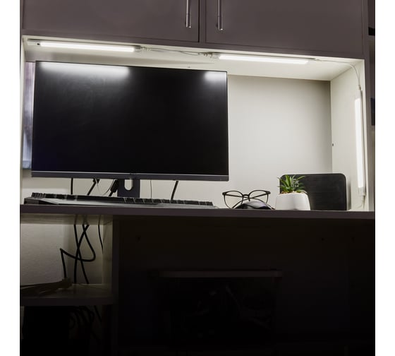 Светодиодный светильник для мебели Uniel набор из 3-х шт ULM-F44-3x3W/4500K/DIM SENSOR IP20 SILVER UL-00008279