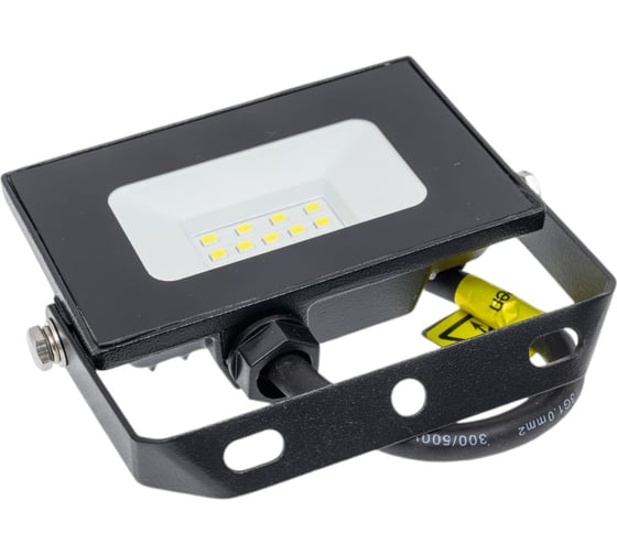 Светодиодный прожектор truEnergy IP65 10W 6500K 800Lm 111x98x22 мм черный алюминий 13010