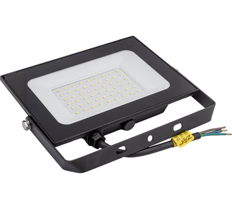 Светодиодный прожектор truEnergy IP65 50W 6500K 4000Lm 187x133мм черный алюминий 13050