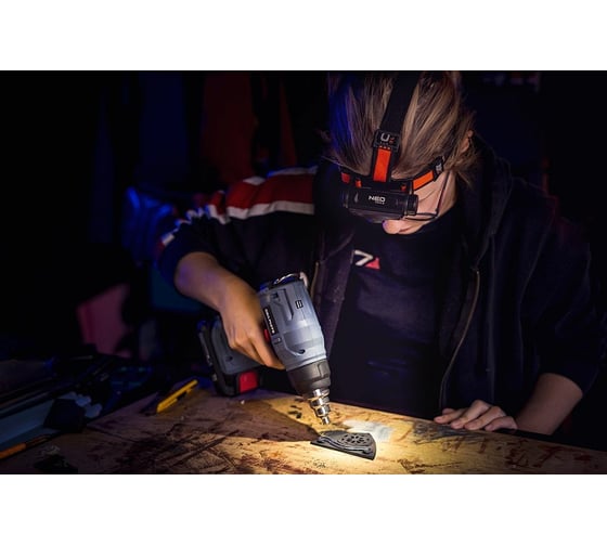 Налобный аккумуляторный фонарь NEO Tools 1000 лм, 200 м, 6 ч, красный/синий, CREE L2+LED 99-028