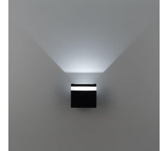 Уличный настенный светильник Citilux LED CLU0005