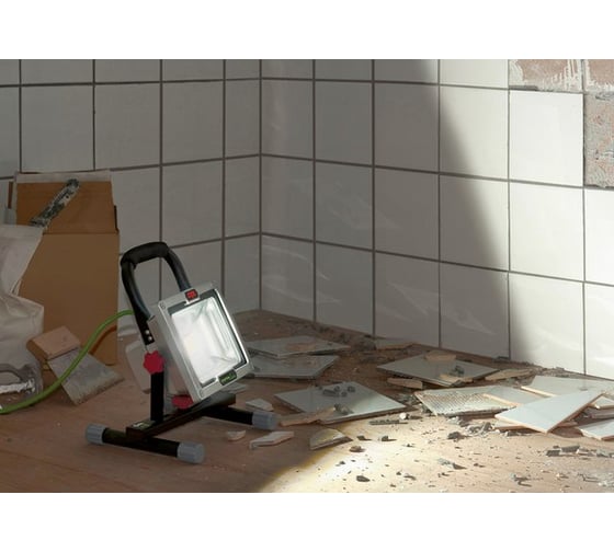 Прожектор Skil 0320 LED Energy Line F0150320LA