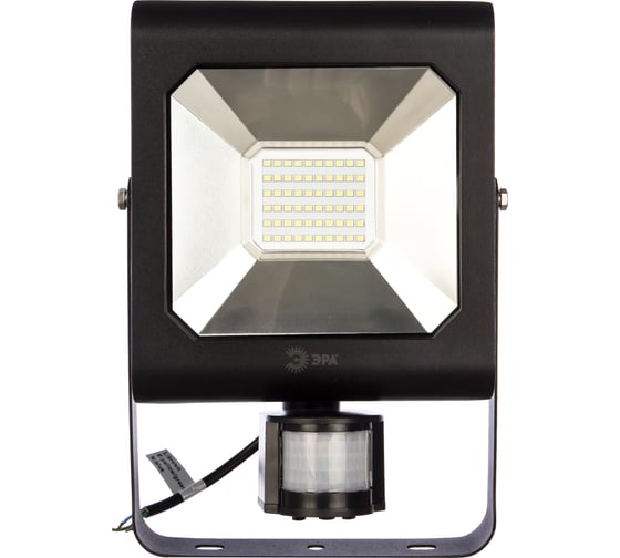 Светодиодный прожектор ЭРА LPR-50-6500К-М-SEN SMD PRO Б0028665