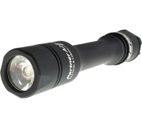 Светодиодный фонарь Armytek Partner A2 v3, 790 лм, 2-AA F02402BW