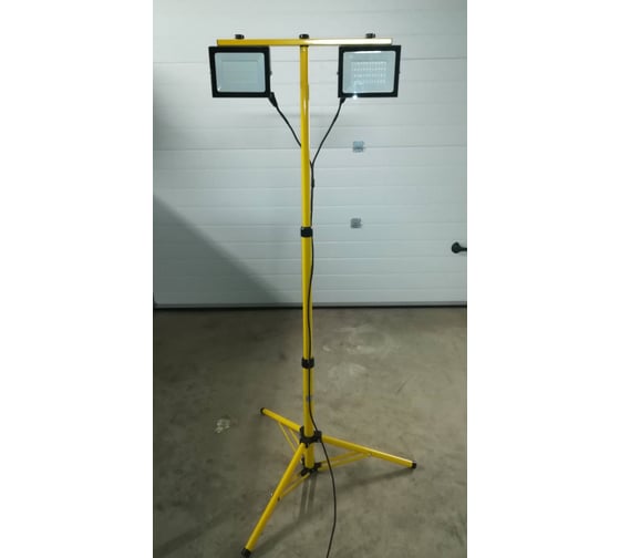 Стойка для прожекторов Ultraflash FS-001 13340 - выгодная цена, отзывы ...