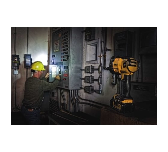 Фонарь DEWALT 18 В XR 1000 люмен, без/бат и ЗУ DCL043