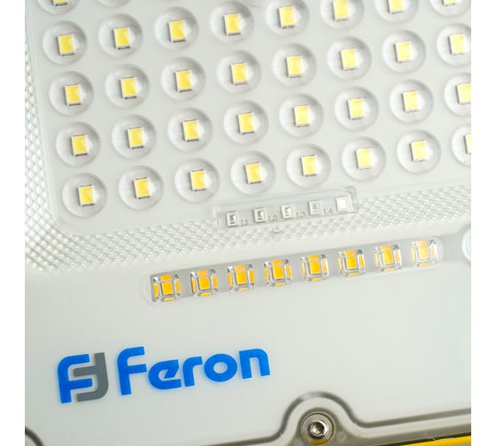 Переносной светодиодный прожектор FERON ll-951 с зарядным устройством ip66 50w 6400k 48676