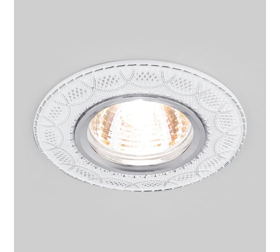 Встраиваемый светильник Elektrostandard 7010 MR16 / WH/SL белый/серебро a036772 1