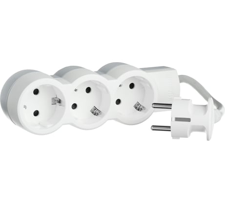 Многорозеточный блок Legrand''Стандарт'' 3 x 2К+З с кабелем длиной 5 м 695003
