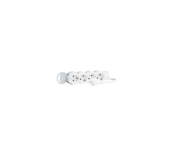 Многорозеточный блок Legrand''Стандарт'' 4 x 2К+З с кабелем длиной 1,5 м 695006