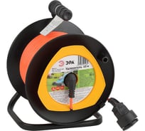 Силовой удлинитель ЭРА RPx1e3х0.7540m на пластиковой катушке, с заземлением, 1 гнездо, 40м, ПВС 3х0.75 Б0043047