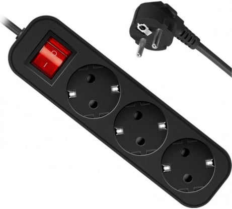 Удлинитель DEFENDER с заземлением G330 Выключатель, 3.0 м, 3 розетки, 99334