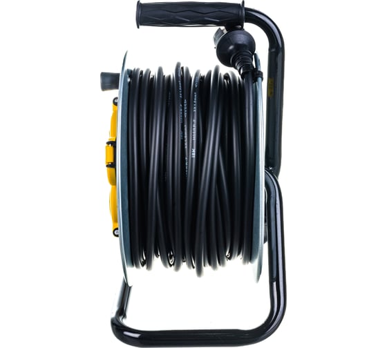 Катушка IEK "Professional" УК30 4 места, 2Р+PЕ, 30м, КГ, 3х1,5мм2, IP44 WKP16-16-04-30-44
