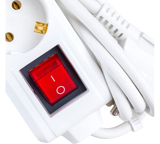 Удлинитель IEK CLASSIC У06К-выключатель, 6 мест, 2Р+PЕ, 3 метра, 3х1мм2, 16А/250 WYP10-16-06-03-ZK-N