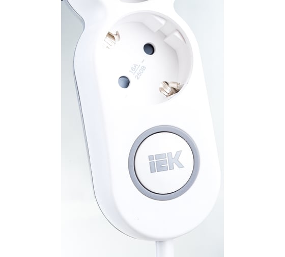 Удлинитель IEK У03В 3 места 2P+PE/3м 3х1,5мм2 16А/250В UNO WYP53-16-03-03-ZK