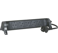 Удлинитель Legrand с заземлением 5 розеток с кабелем 1,5 м, с кнопкой включения и поворотным основанием, цвет: черный 694532