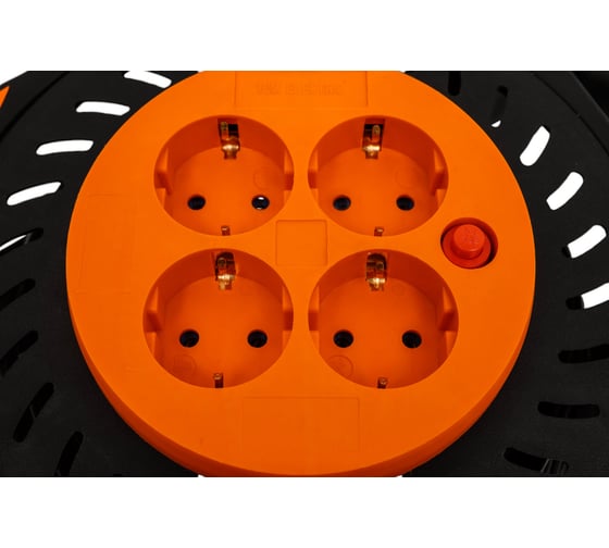 Силовой удлинитель в корпусе TDM ELECTRIC УКз16-004 4 места/20м, ПВС 3х1,0 SQ1301-0554