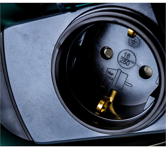 Удлинитель Electraline 4Р с выключателем H07RN-F 3x1,5-1,8М 16А 62185